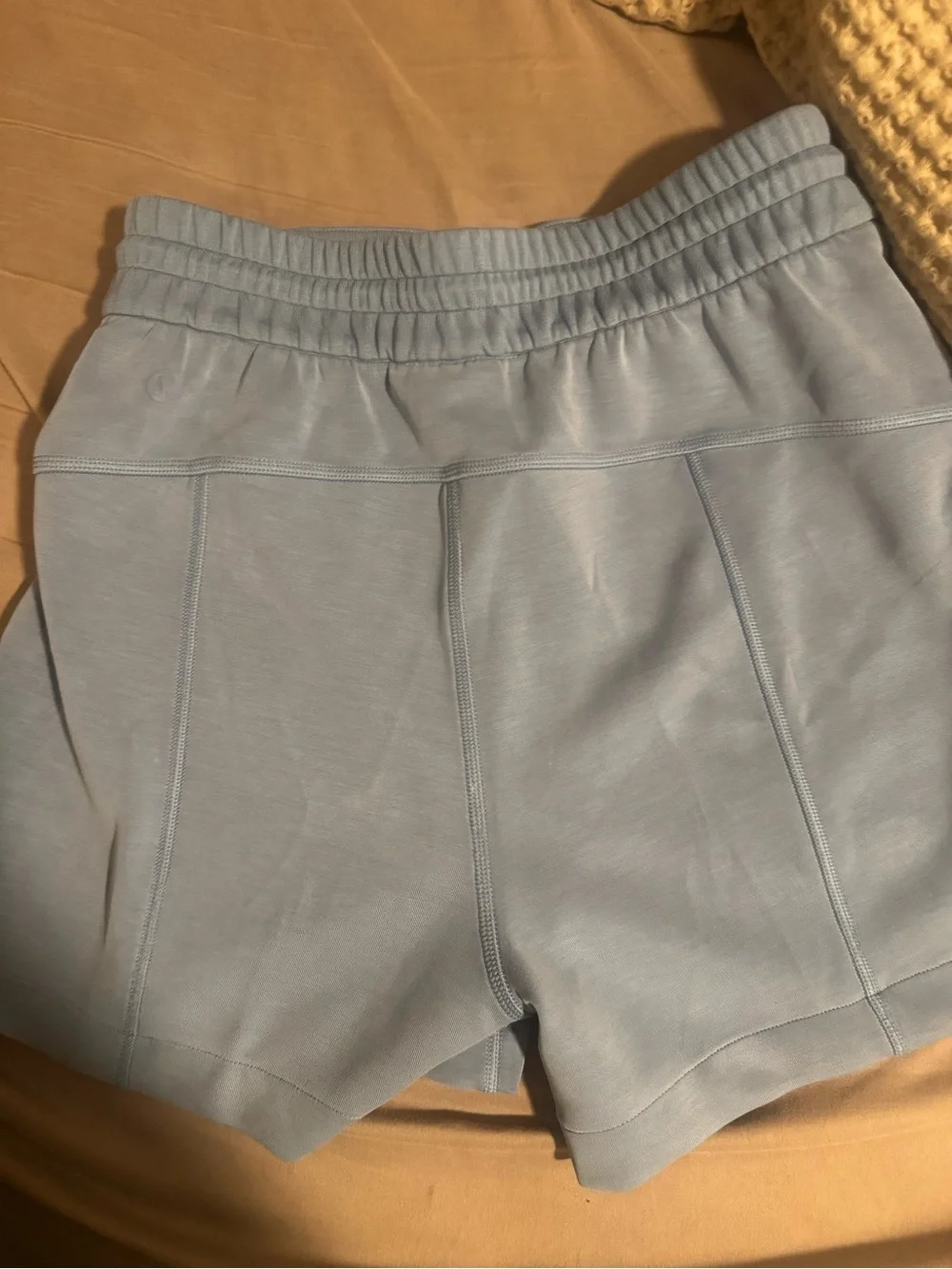 Lululemon Softstreme High Rise Shorts 4” Light Blue Size 2